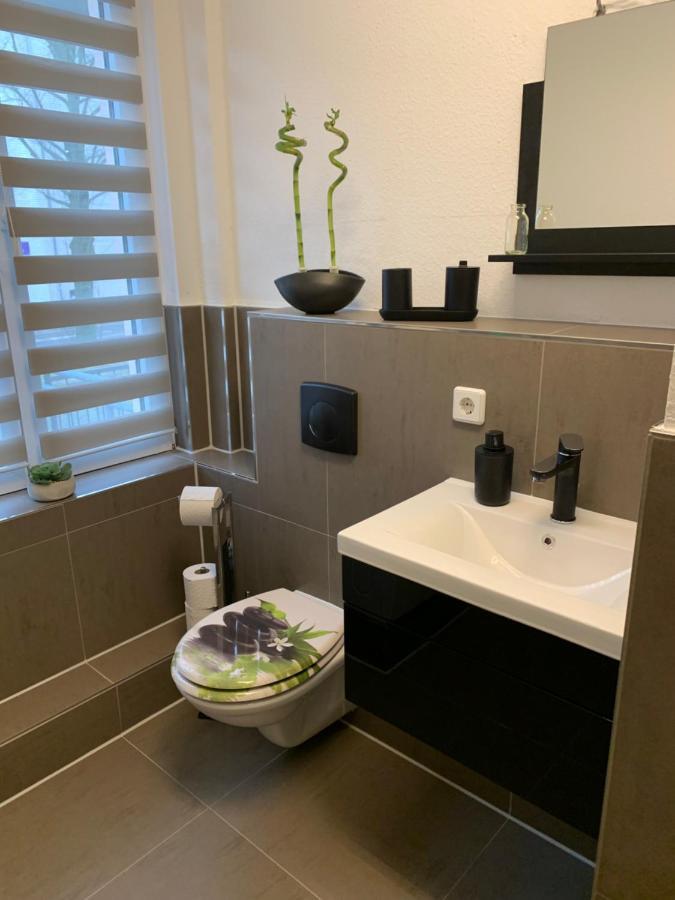 קמניץ 40 Qm Appartment Parkplatz, Balkon,Netflix, Prime מראה חיצוני תמונה
